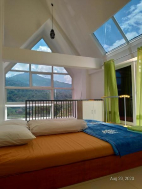 Kina Putih Resort